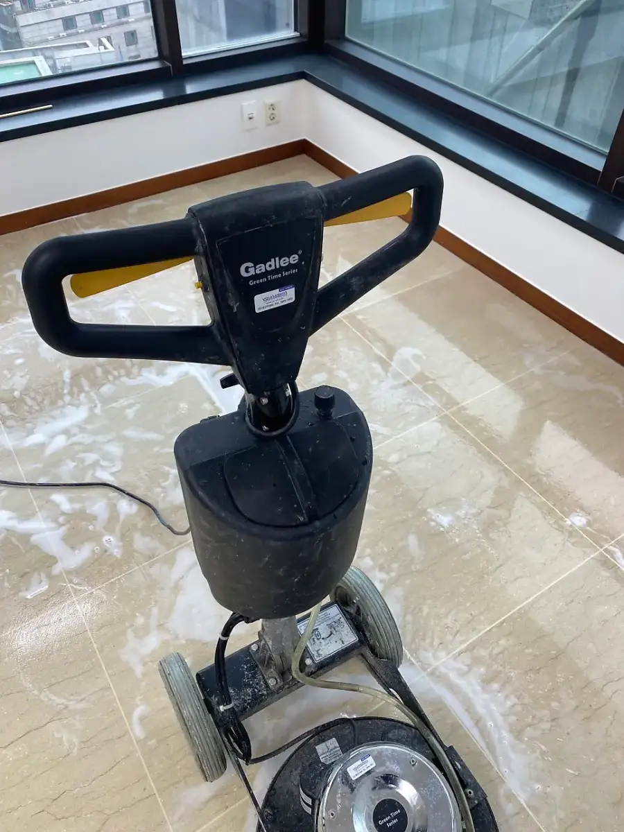 대리석 연마 광택 현장 사진
