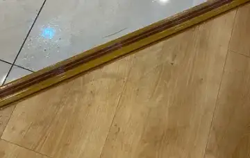 바닥왁스코팅 전문업체 수영클린 현장 사진