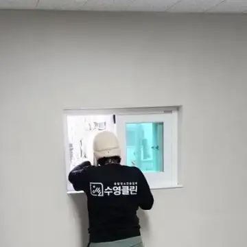 인천 기숙사 인테리어청소 시원하게 바닥기계세척까지 현장 사진